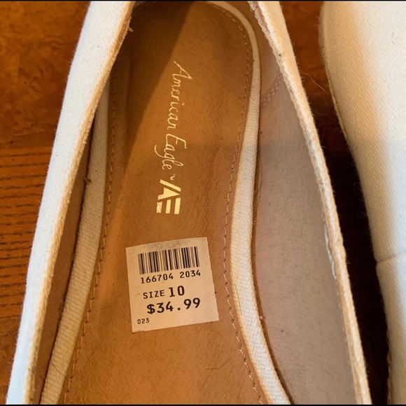 white sandal high heels - Picture 3 of 3